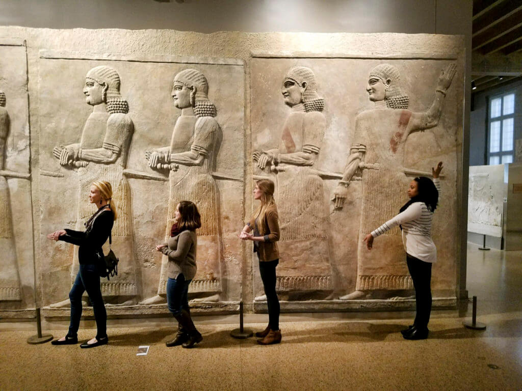 veterinary students at the Oriental Institute