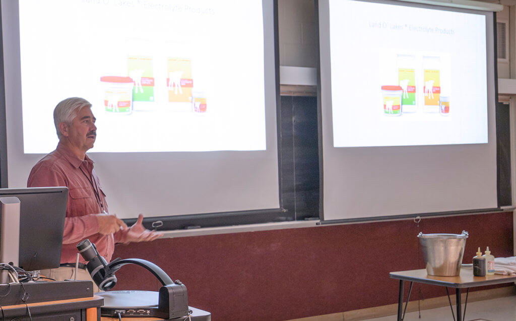 Ralph speaks to a classroom of attendees