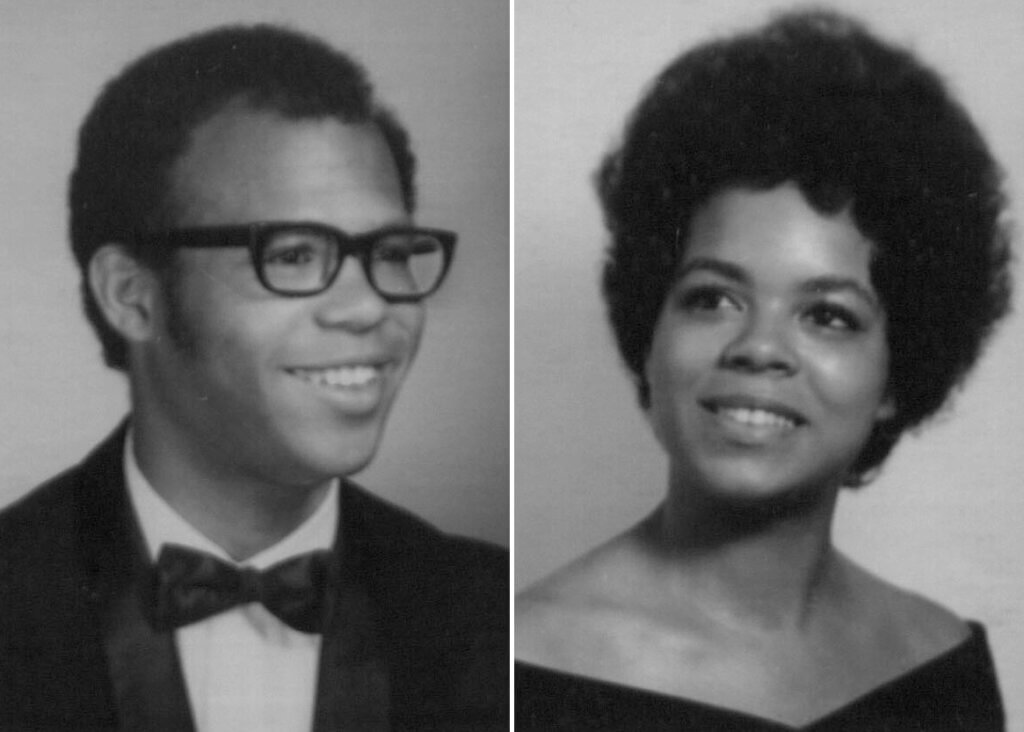 Right: Dr. William Dunn (PU DVM ’71); Left: Dr. Doris Hughes-Moore (PU DVM '73)