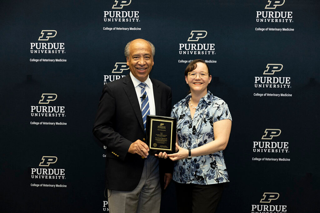 Dr. Marxa Figueiredo received the PVM Alumni Outstanding Teaching Award
