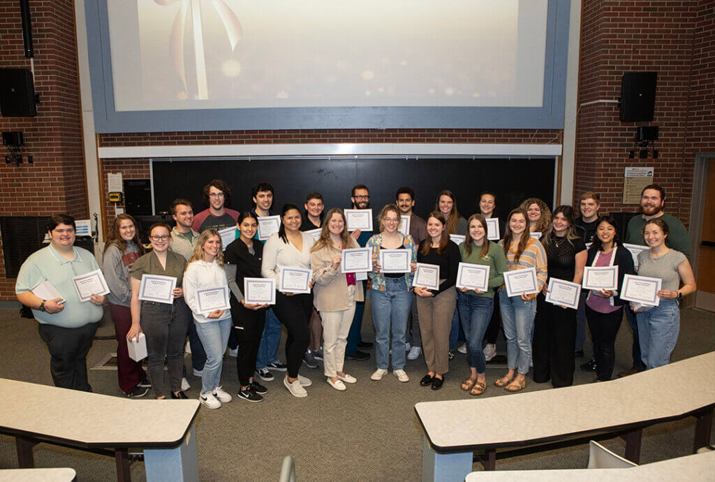 At the conclusion of the recognition program, students who completed the VBMA Business Certificate program gathered for a group photo.