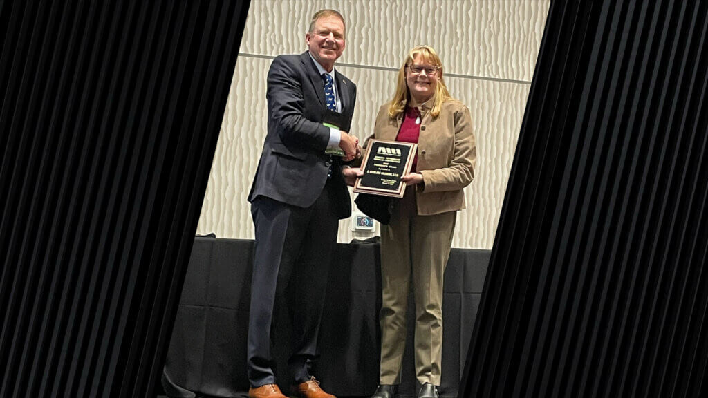 Dr. Greg Kurtz, IVMA past-president, presented the IVMA President’s Award to the 2025 recipient, PVM Associate Dean for Academic Affairs S. Kathleen Salisbury during the annual IVMA Crossroads Veterinary Conference.