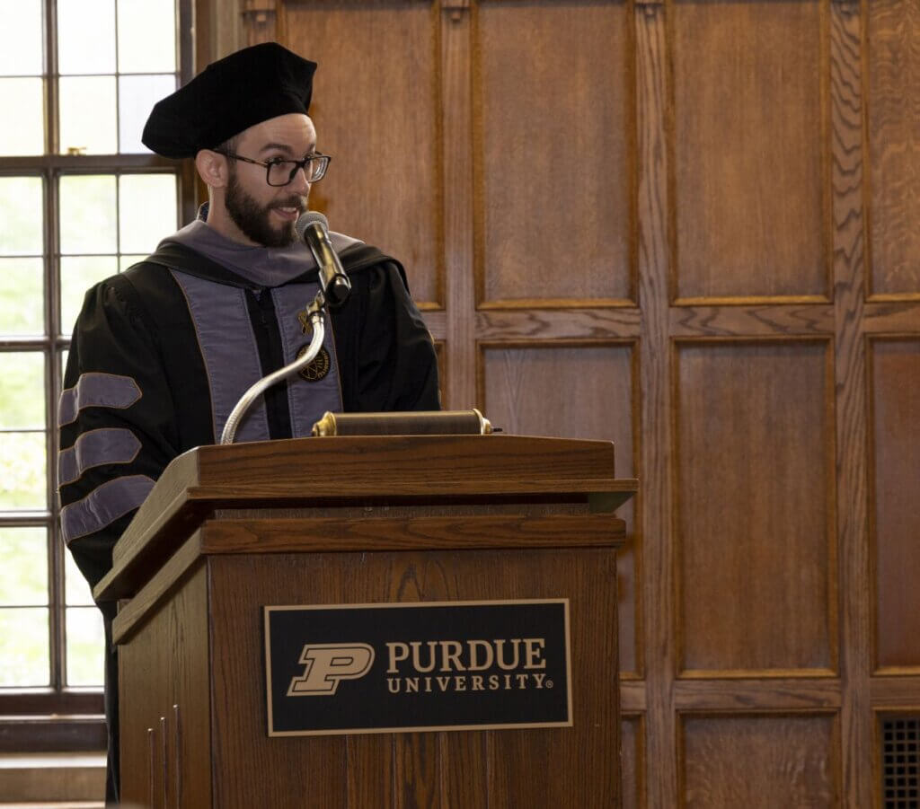 Dr. Frank Leitgeb addressed his fellow students as the DVM Class Responder.
