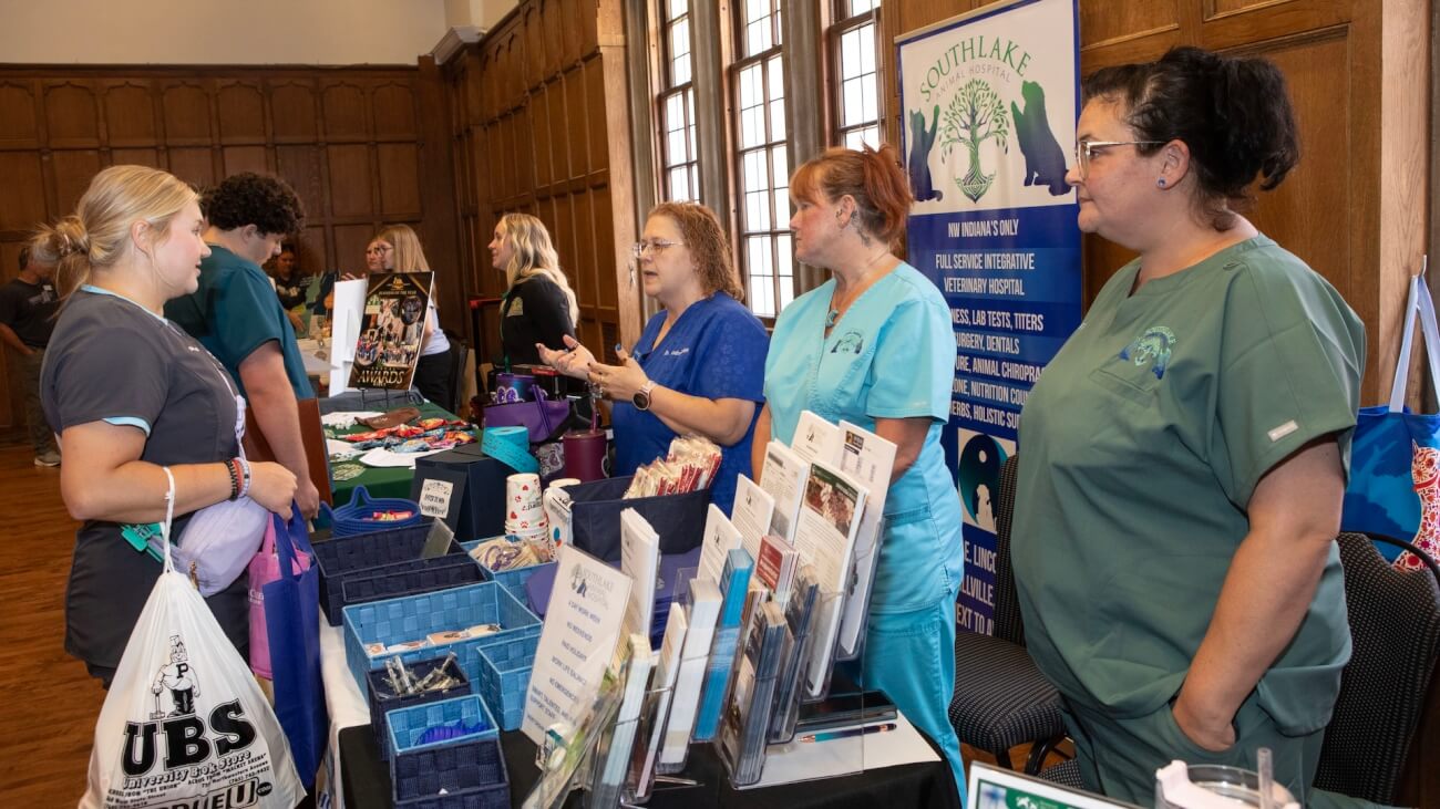 DVM and Veterinary Technology students enjoyed interacting with veterinary practice representatives at the 2025 PVM Career Fair.