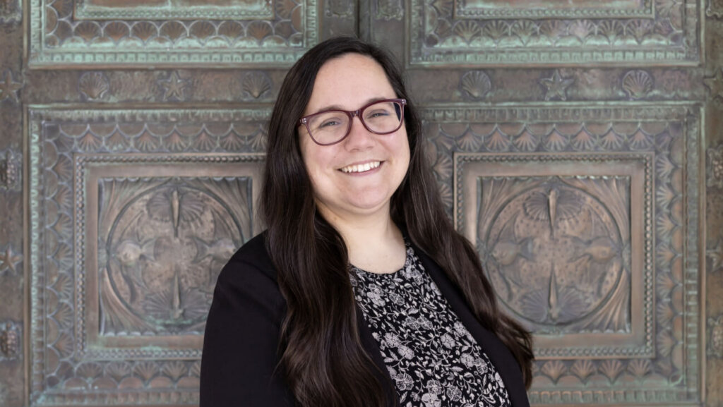 Dr. Kelsey (Trumpp) Ryan (PU DVM 2019), Dipl. ACZM (Photo ©Shedd Aquarium/Brenna Hernandez)